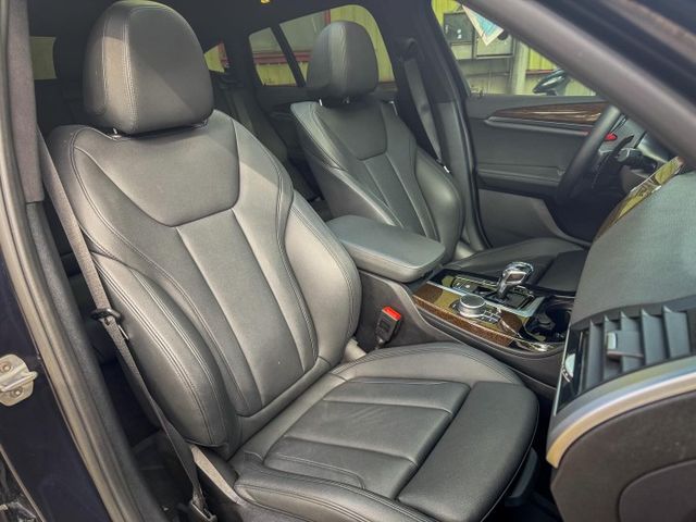 市場稀有物件 全網最便宜 你要的X4 M40i 免140萬開走 原鈑件 2019 BMW X4 M40i  第8張相片