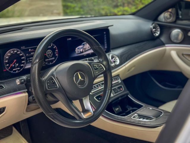 P3最頂級 P20 電吸門 按摩椅 香氛套件 全景 現在百萬左右即可擁有 2017 E300 AMG P3  第5張相片