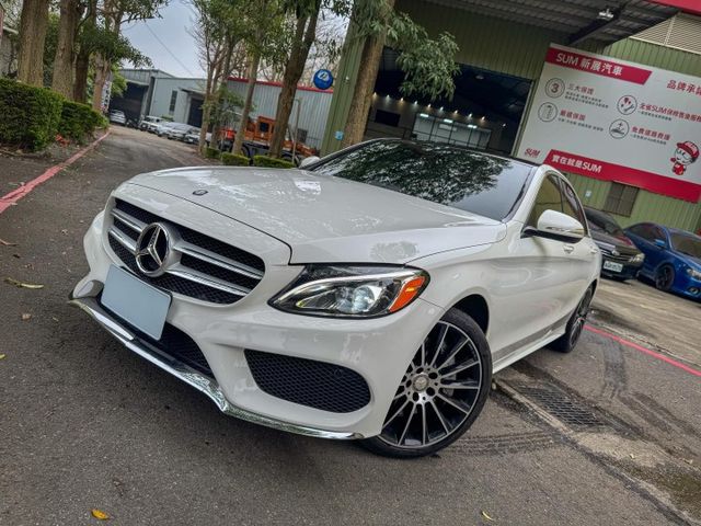 原汁原味低里程配備多 稀有物件 只跑8萬 先搶先贏 2015 C300 AMG 4MATIC  第2張相片