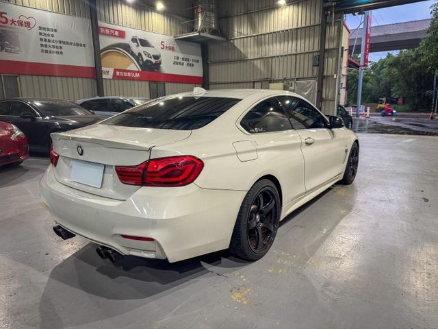 月付免萬元 稀有小改款 B48 全車改帥帥 跑超少 左三鍵 2017 BMW 430i M Sport Coupe 總代  第2張相片