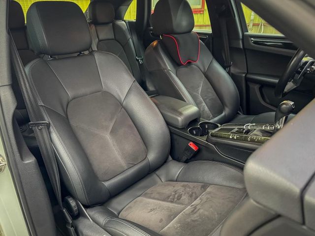 你離保時捷最近的一次 5X萬開走 2014 Macan S 3.0 總代理  第7張相片