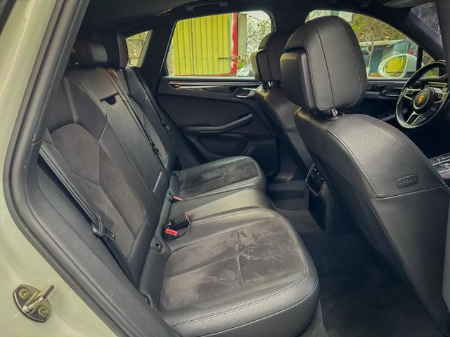你離保時捷最近的一次 5X萬開走 2014 Macan S 3.0 總代理  第8張相片