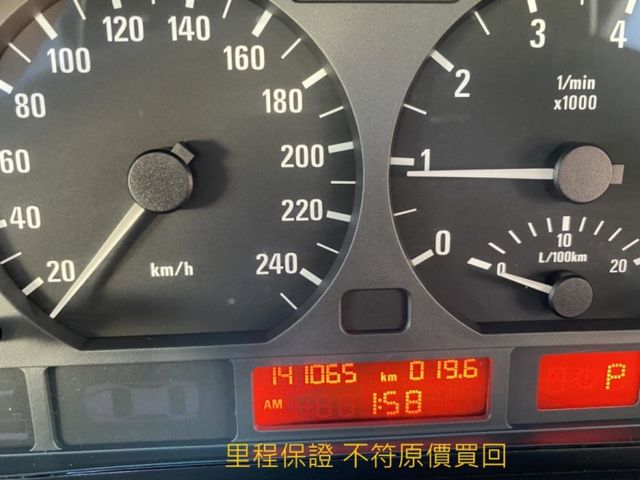 2001年318 里程僅跑14萬 定速 恆溫  第13張相片