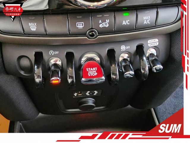 2017年MINI COUNTRYMAN 僅跑6萬 雙電動座椅 LED頭燈 日型燈 霧燈 I-KEY 定速 倒車顯影  第12張相片