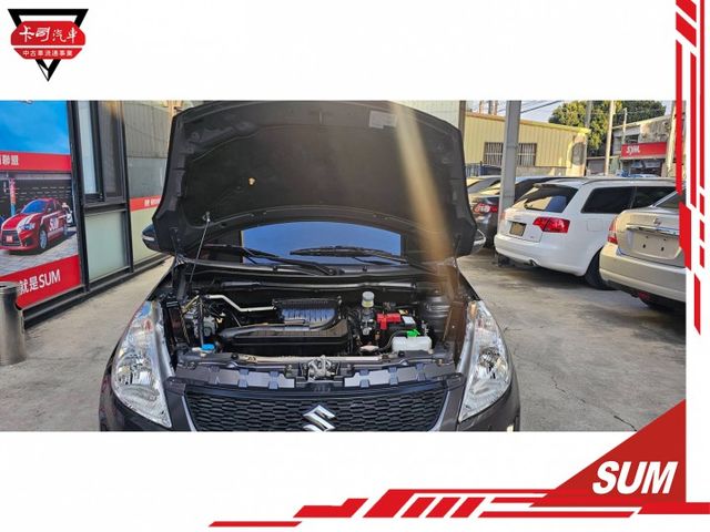 2014年 SWIFT 一手車，定速，導航，IKEY，ABS，兒童安全鎖，ISOFIX，胎壓監控，數位電視，霧燈  第4張相片