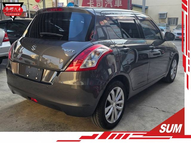 2014年 SWIFT 一手車，定速，導航，IKEY，ABS，兒童安全鎖，ISOFIX，胎壓監控，數位電視，霧燈  第7張相片
