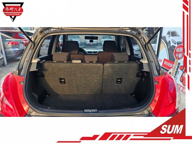 2014年 SWIFT 一手車，定速，導航，IKEY，ABS，兒童安全鎖，ISOFIX，胎壓監控，數位電視，霧燈  第9張相片