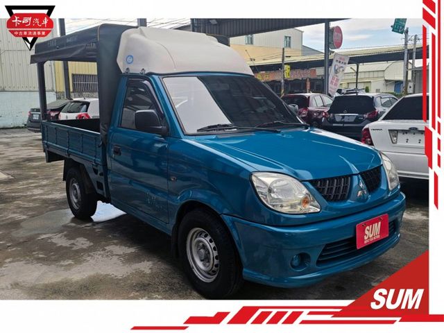 2003年，載貨神車，全車無待修，冷氣很冷，水噹噹~發財的好幫手!  第3張相片