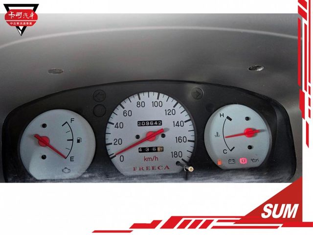 2003年，載貨神車，全車無待修，冷氣很冷，水噹噹~發財的好幫手!  第14張相片