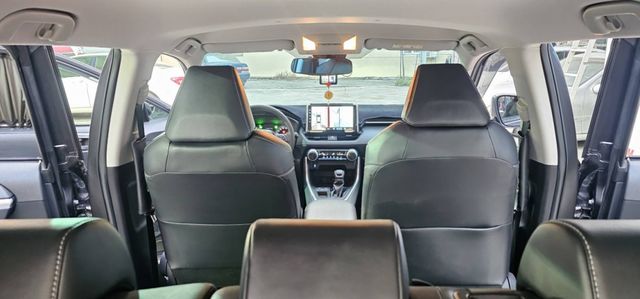 ✅恆溫 ✅定速 ✅倒車顯影✅衛星導航✅巡跡防滑✅CARPLAY✅ACC自動跟車✅環景✅安卓機♡《原廠保養》  第12張相片