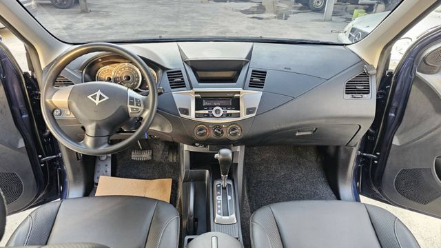 ✦高性價比 首選✦好用的商務車✧ᵕ̈ 多功能家庭車✅定速✅倒車顯影✅後座出風口✅超大空間✅耐操好用 ❱❱❱ⓎⒺⓈ認證車  第8張相片