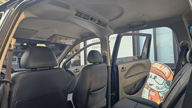 ✦高性價比 首選✦好用的商務車✧ᵕ̈ 多功能家庭車✅定速✅倒車顯影✅後座出風口✅超大空間✅耐操好用 ❱❱❱ⓎⒺⓈ認證車  第10張相片