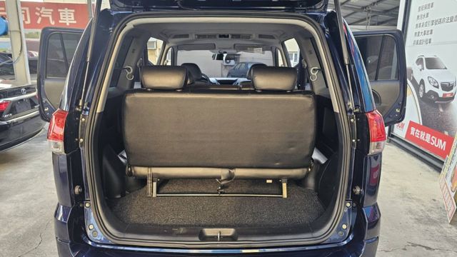 ✦高性價比 首選✦好用的商務車✧ᵕ̈ 多功能家庭車✅定速✅倒車顯影✅後座出風口✅超大空間✅耐操好用 ❱❱❱ⓎⒺⓈ認證車  第15張相片