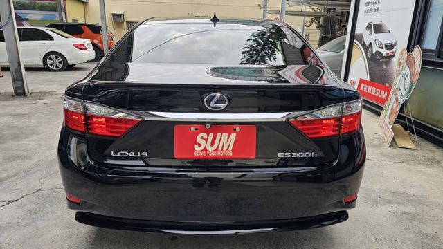 ෆ*₊ 2014✧˳⁺⁎ LEXUS˗ˏˋES 300H✧ˎˊ˗  跑12萬公里✧ᵕ̈˚✦外觀簡約大器 ✦展現不凡品味✦  第17張相片