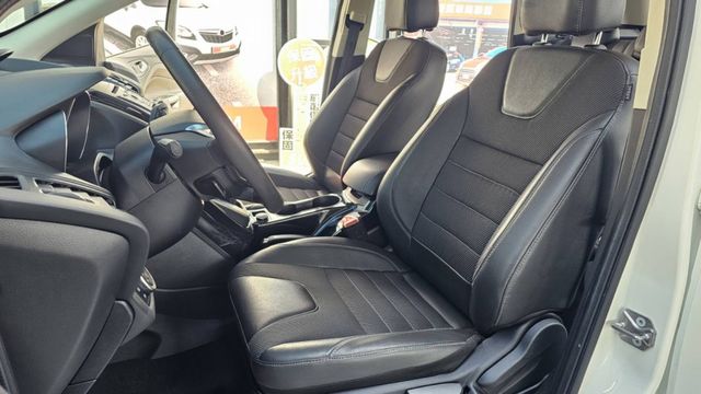 ✧˳⁺⁎2016 ✧ᵕ̈ KUGA ˗ˋˏ讚ˎˊ˗  里程跑少  ᵕ̈˚ 實惠的價格 ෆ*₊讓你 即刻擁有౨ৎ  第7張相片