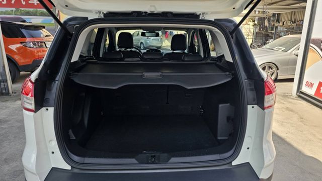 ✧˳⁺⁎2016 ✧ᵕ̈ KUGA ˗ˋˏ讚ˎˊ˗  里程跑少  ᵕ̈˚ 實惠的價格 ෆ*₊讓你 即刻擁有౨ৎ  第17張相片