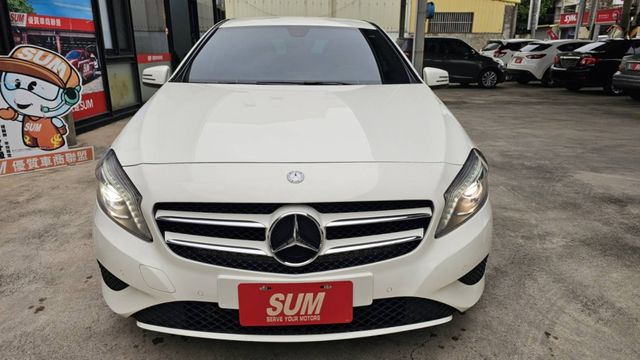 // 里程保證✦ 實車實價 //✧˳⁺⁎ HID 頭燈亮晶晶✧ᵕ̈ 夜裡開車不怕暗影 ˚ෆ*₊漂亮好車౨ৎ讓你 即刻擁有  第1張相片