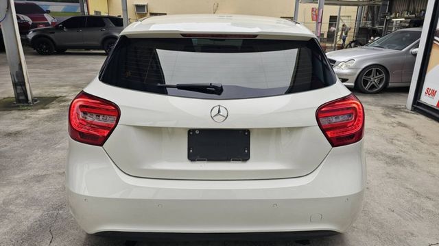 // 里程保證✦ 實車實價 //✧˳⁺⁎ HID 頭燈亮晶晶✧ᵕ̈ 夜裡開車不怕暗影 ˚ෆ*₊漂亮好車౨ৎ讓你 即刻擁有  第6張相片