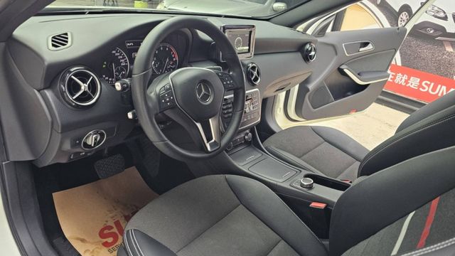 // 里程保證✦ 實車實價 //✧˳⁺⁎ HID 頭燈亮晶晶✧ᵕ̈ 夜裡開車不怕暗影 ˚ෆ*₊漂亮好車౨ৎ讓你 即刻擁有  第10張相片