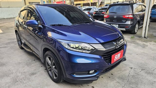 最夯的 ౨ৎ  時尚 輕休旅車 ✧ᵕ̈ ˚  ✅恆溫空調 ✅定速 ✅倒車顯影 ✅倒車雷達 ✅I-KEY免鑰✅摸門  第3張相片