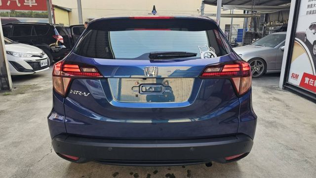 最夯的 ౨ৎ  時尚 輕休旅車 ✧ᵕ̈ ˚  ✅恆溫空調 ✅定速 ✅倒車顯影 ✅倒車雷達 ✅I-KEY免鑰✅摸門  第6張相片