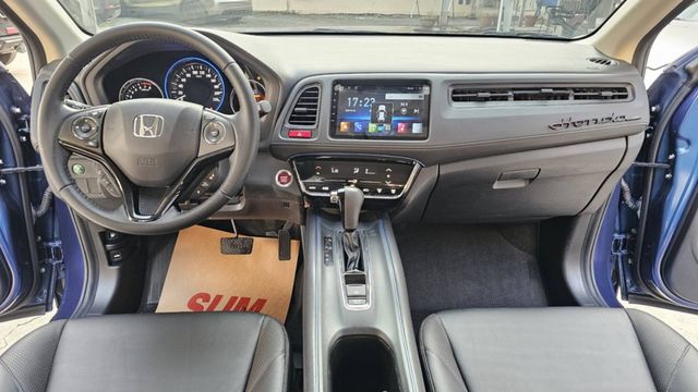 最夯的 ౨ৎ  時尚 輕休旅車 ✧ᵕ̈ ˚  ✅恆溫空調 ✅定速 ✅倒車顯影 ✅倒車雷達 ✅I-KEY免鑰✅摸門  第8張相片