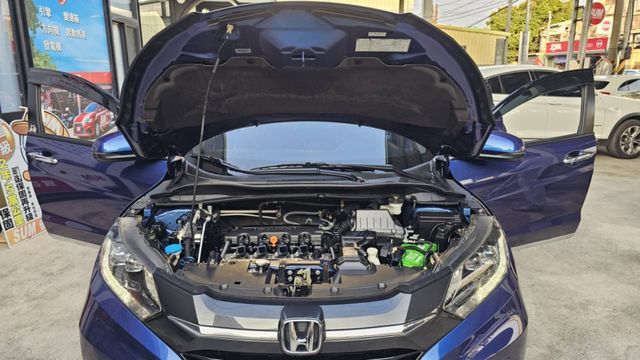 最夯的 ౨ৎ  時尚 輕休旅車 ✧ᵕ̈ ˚  ✅恆溫空調 ✅定速 ✅倒車顯影 ✅倒車雷達 ✅I-KEY免鑰✅摸門  第20張相片