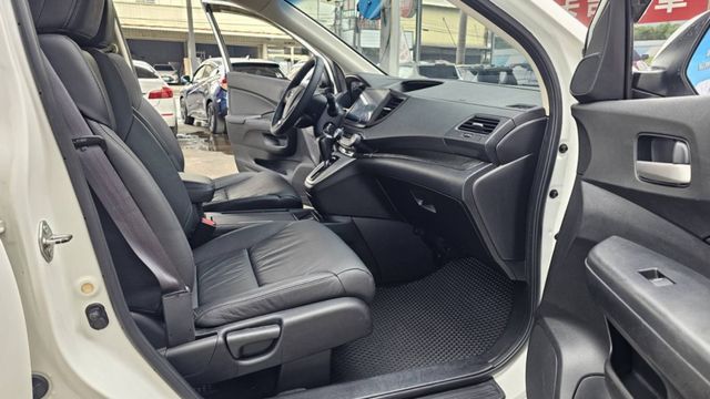 熱門休旅首選 ❱❱❱ 高CP值 ౨ৎ 實跑13萬KM ✧˳⁺⁎妥善率高✧ᵕ̈空間大˗ˏˋ家庭/通勤/旅遊都適合 ˚ෆ*₊  第7張相片