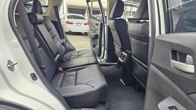 熱門休旅首選 ❱❱❱ 高CP值 ౨ৎ 實跑13萬KM ✧˳⁺⁎妥善率高✧ᵕ̈空間大˗ˏˋ家庭/通勤/旅遊都適合 ˚ෆ*₊  第13張相片