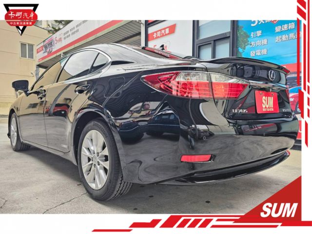 ෆ*₊ 2014✧˳⁺⁎ LEXUS˗ˏˋES 300H✧ˎˊ˗  跑12萬公里✧ᵕ̈˚✦外觀簡約大器 ✦展現不凡品味✦  第16張相片