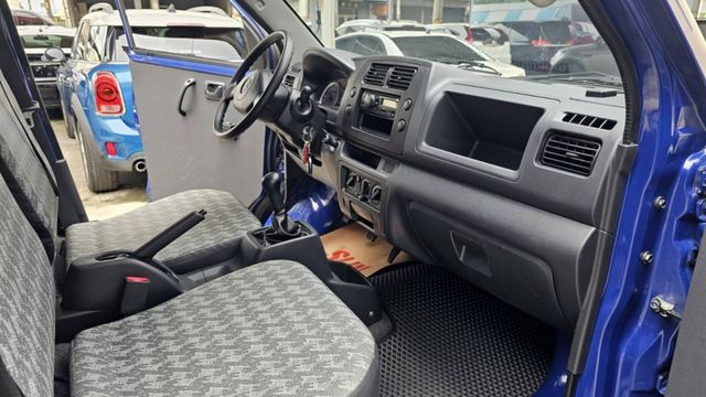 日系進口 ᵕ̈  小貨車 ✧˳⁺⁎ 蓬式  昇降機 ✧ᵕ̈   ˗ˏˋ 工作夥伴首選 ˚✦  實用度直接拉滿  ˎˊ˗  第9張相片