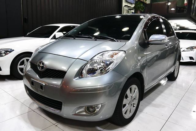 中古車 2010年toyota Yaris 小改款g版恆溫 Toyota 豐田 Yaris 高雄市 Findcar 找車網