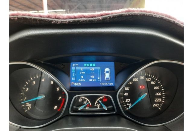 Ford FOCUS  第6張相片