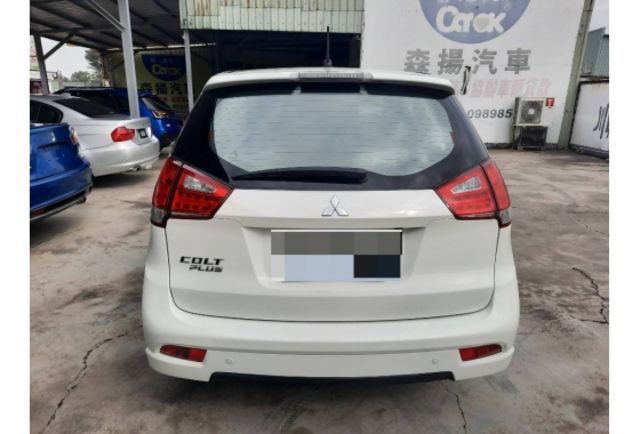 一手優質車，買到掙到，心動趕快預約看實車，里程跑少  第8張相片