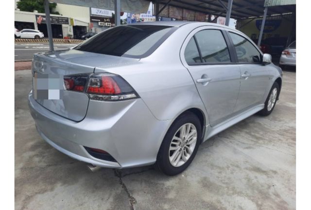 Mitsubishi LEADCA  第8張相片