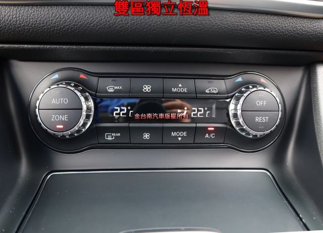 賞車請先預約GLA200 小改款 只跑3萬 全車原鈑件 AEB 雙記憶椅 自動停車 電動尾門 iKEY 快撥  可全貸!  第17張相片
