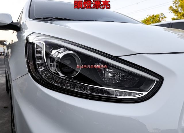 小資旗艦版 恆溫 iKEY 倒車顯影 一手里程保證 原廠保養 車況超好 代步通勤好選擇 可全貸 不用殺價就很便宜!  第6張相片