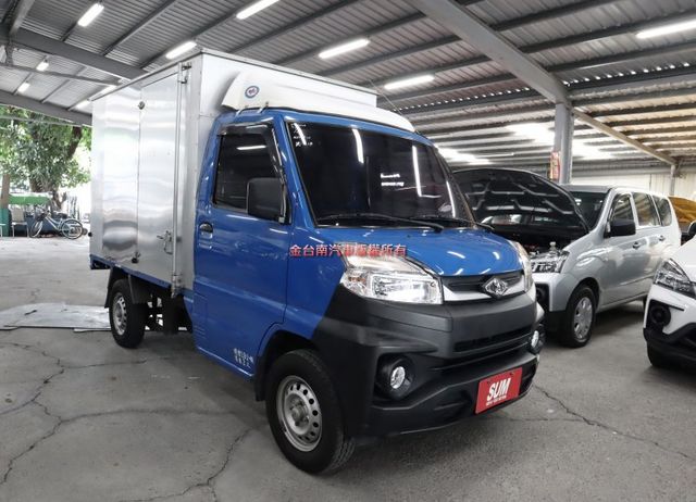 附全額發票 廂式 一手 只跑4.1萬 全車原鈑件 TCS ABS 里程保證 打拼事業好幫手 可全貸!  第6張相片