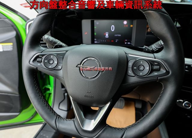 Elegance版 原廠展示車 只跑1千 原板件 一年稅金才8千 省近40萬 ACC AEB 車道維持 可全貸!  第11張相片