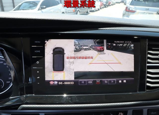 20/12出廠 T6.1 IPC 輪椅電動升降 只跑2.6 原鈑件 ACC AEB 影音 車載系統 盲點 原廠保養!  第17張相片