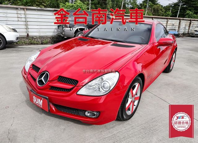 SLK200 雙門 硬頂電動敞篷 只跑10.4萬 一年約跑近7千 原鈑件 記憶椅 快撥 ABS 雙安 里程保證!  第1張相片