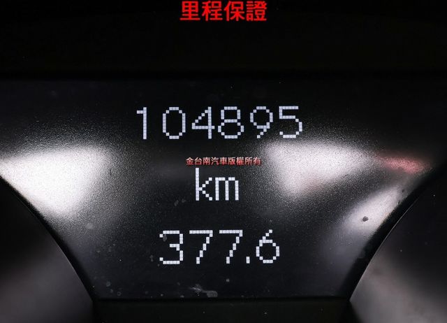 SLK200 雙門 硬頂電動敞篷 只跑10.4萬 一年約跑近7千 原鈑件 記憶椅 快撥 ABS 雙安 里程保證!  第15張相片