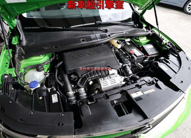 Elegance版 原廠展示車 只跑3千 原鈑件 現省46萬 一年稅金才8千 ACC AEB 車道維持 盲點!  第19張相片