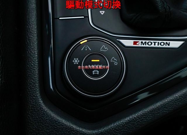 330CL 19年式19年領牌 一手車 少跑里程保證 全車原板件 4WD 記憶椅 電動尾門 ACC AEB 可全貸!  第17張相片