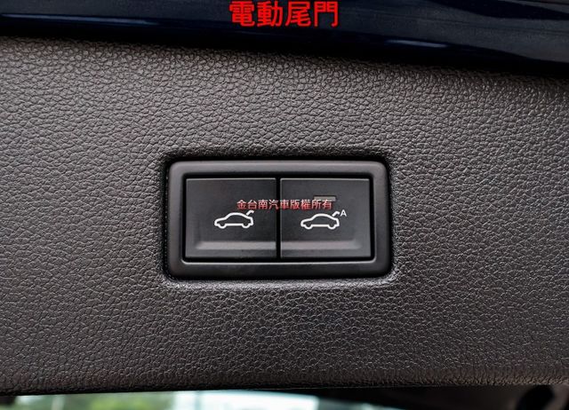 330CL 19年式19年領牌 一手車 少跑里程保證 全車原板件 4WD 記憶椅 電動尾門 ACC AEB 可全貸!  第18張相片