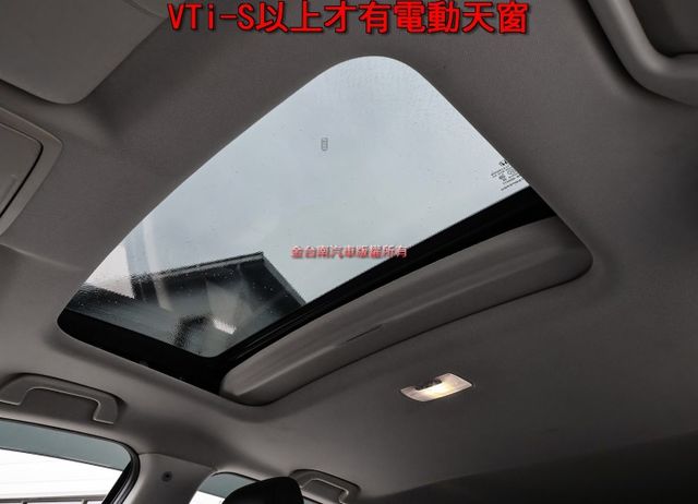 四輪剛換全新胎 VTi-S 15年式 一手 全車原鈑件 原廠保養 天窗 快撥 雙區恆溫 影音 衛星導航 HID頭燈!  第10張相片