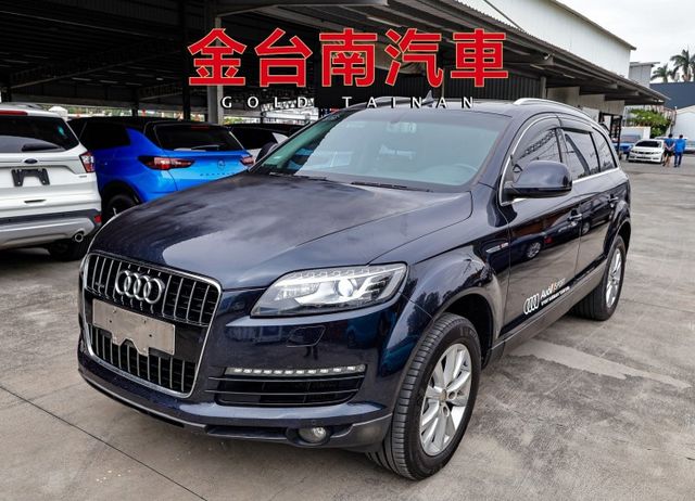 不二價 不整理便宜賣 現況交車!4WD 七人座 3.0TDI 全景天窗 電動椅 安卓影音!  第1張相片