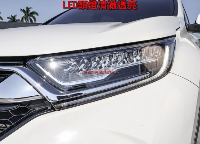 VTi-S 只跑7.7萬 ACC AEB 影音 衛星導航 LED頭尾燈 里程保證 一手 全車原鈑件 原廠保養 可全貸  第5張相片