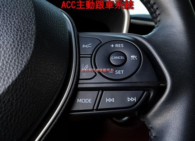 油電旗艦版 一手車 只跑5.6萬 電動椅 環景 電動尾門 ACC AEB 車道偏離 全車原板件 原廠保固中 可全貸!  第13張相片