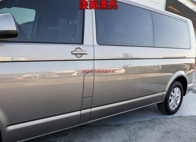 150L 長軸 九人座 自排 一手車 只跑2.8萬 原廠保養 全車原板件 車載系統 倒車顯影 雙區恆溫 全車六安 可全貸  第6張相片